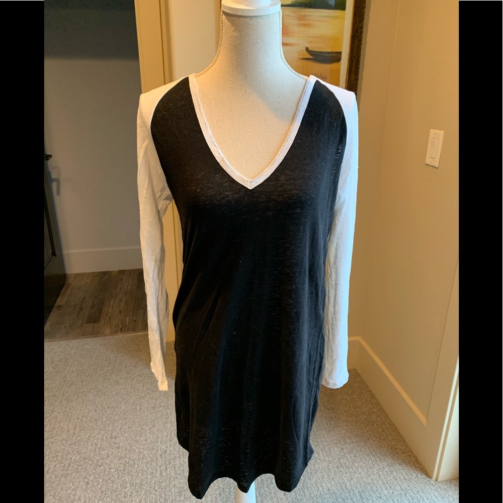 Monroe tunic NWOT